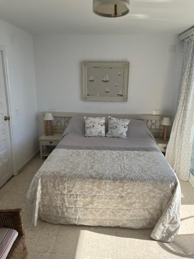 Large Three Bedroom Apartment Panoramic Sea Views Estepona Extérieur photo